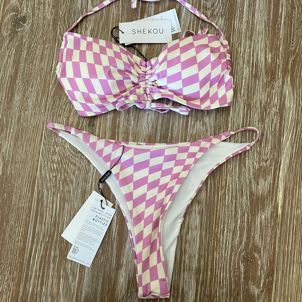 bikini - Picture 2 of 4